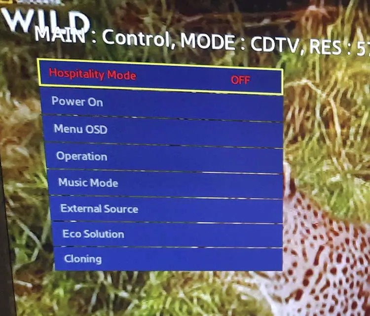 Como activar o HDMI por defeito no menu secreto da Samsung TV