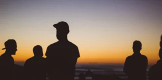 Como encontrar amigos em Kik