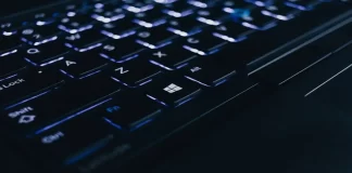 Como corrigir o código de erro de activação do Windows 10 0xC004F213