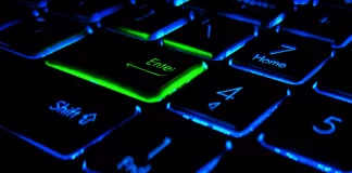 O que faz Alt+F4, explicou