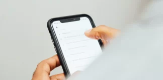 Como mudar o mecanismo de busca no iPhone
