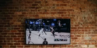 O que são bons televisores de 70 polegadas que se podem comprar?